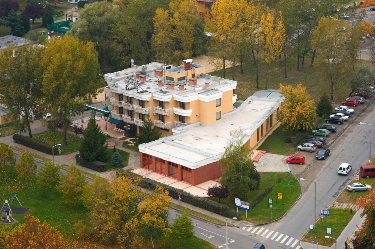 Csipke Hotel Kiskunhalas